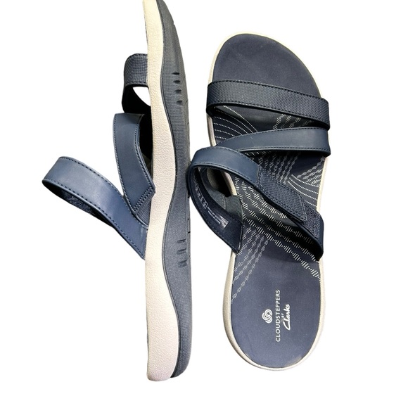 CLARKS BY CLOUDSTEPPERS navy blue comfortable marine sunmazr coast sandals sz 11 - Picture 2 of 7